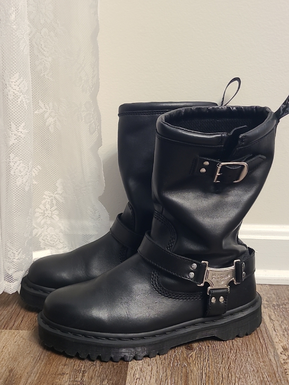 Dr Martens Anistone Hi Buckle Boots